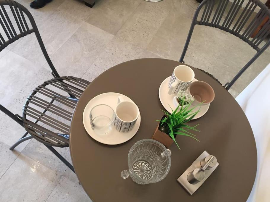 Mythique Miramar Cannes Croisette Terrasse Clim Parking Wifi Exterior photo